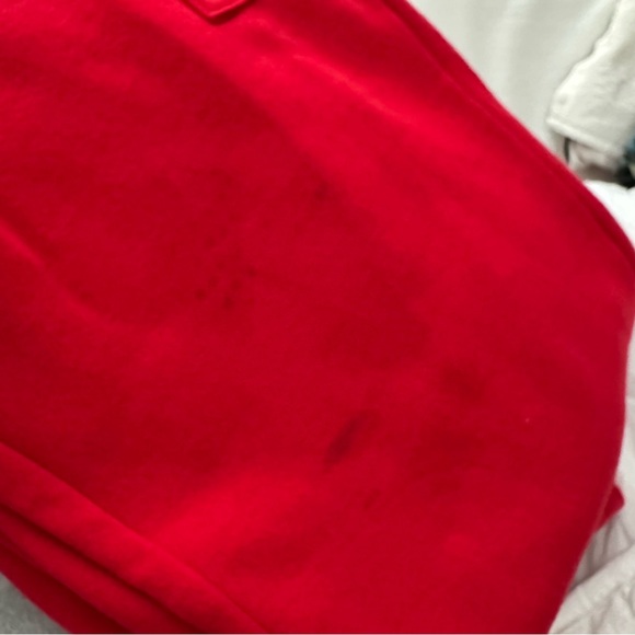 Red Lounge Set - Picture 7 of 7